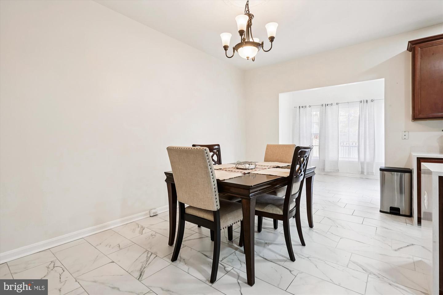 Woodbridge, Virginia, 22191, United States, 3 Bedrooms Bedrooms, ,4 BathroomsBathrooms,Residential,For Sale,1989023