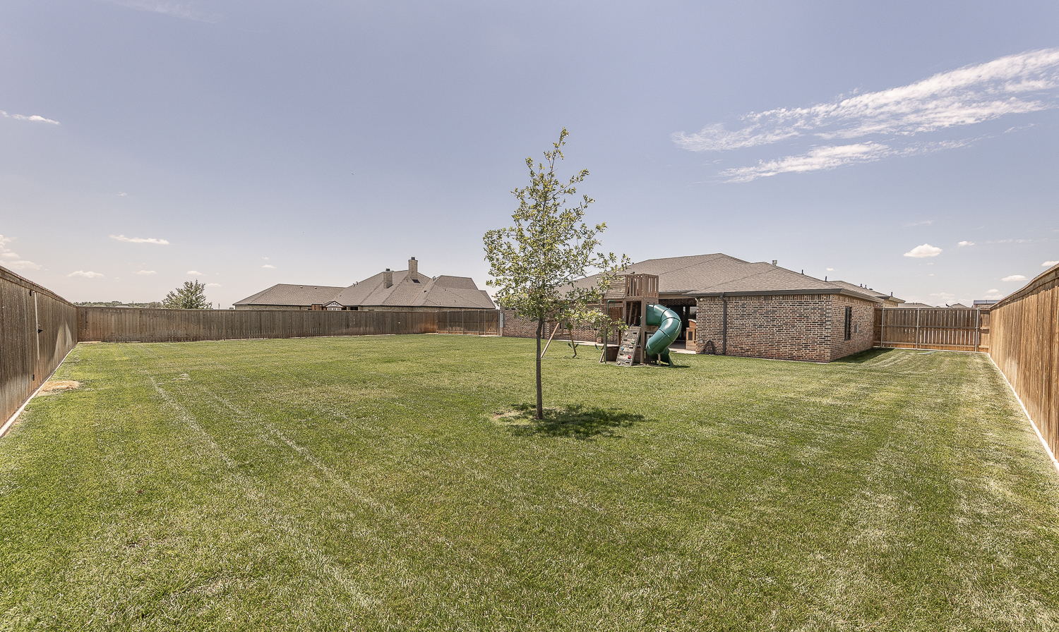 Lubbock, Texas, 79424, United States, 4 Bedrooms Bedrooms, ,5 BathroomsBathrooms,Residential,For Sale,1901517
