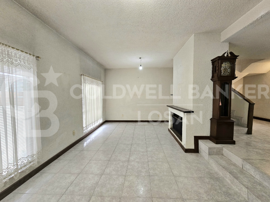 Tlalnepantla de Baz, Estado de méxico, 54054, Mexico, 3 Bedrooms Bedrooms, ,3 BathroomsBathrooms,Residential,For Sale,1807312