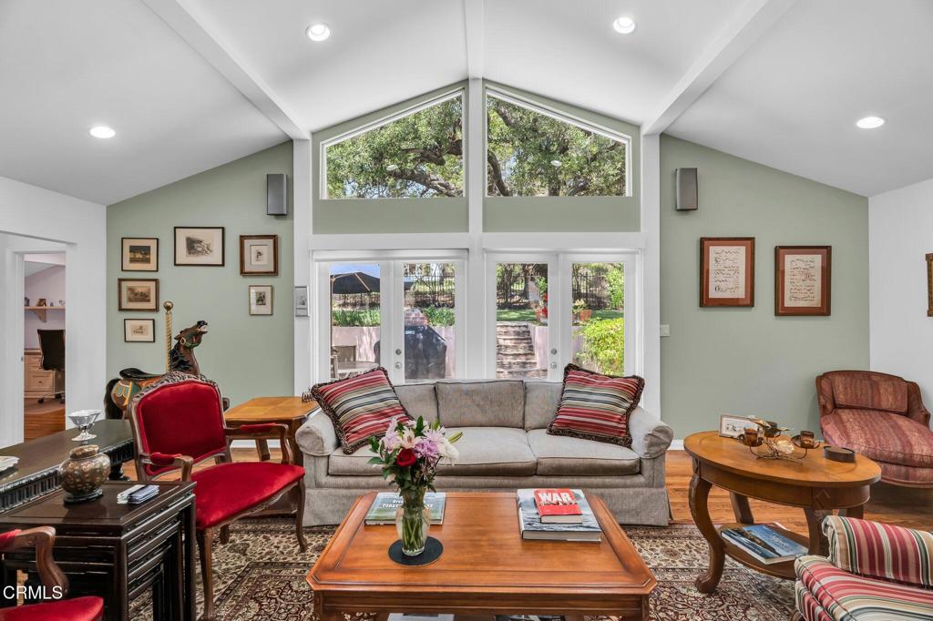 Altadena, California, 91001, United States, 3 Bedrooms Bedrooms, ,3 BathroomsBathrooms,Residential,For Sale,1903574