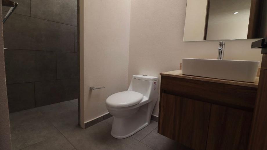 Rinc?n de la Monta?a, Morelia, Michoacán de Ocampo, 58350, Mexico, 4 Bedrooms Bedrooms, ,4 BathroomsBathrooms,Residential,For Sale,Rinc?n de la Monta?a,1440686