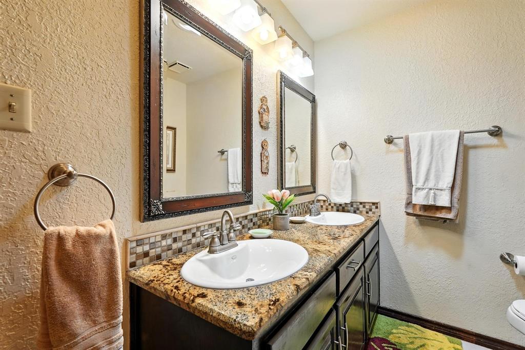Abilene, Texas, 79606, United States, 5 Bedrooms Bedrooms, ,4 BathroomsBathrooms,Residential,For Sale,1846660