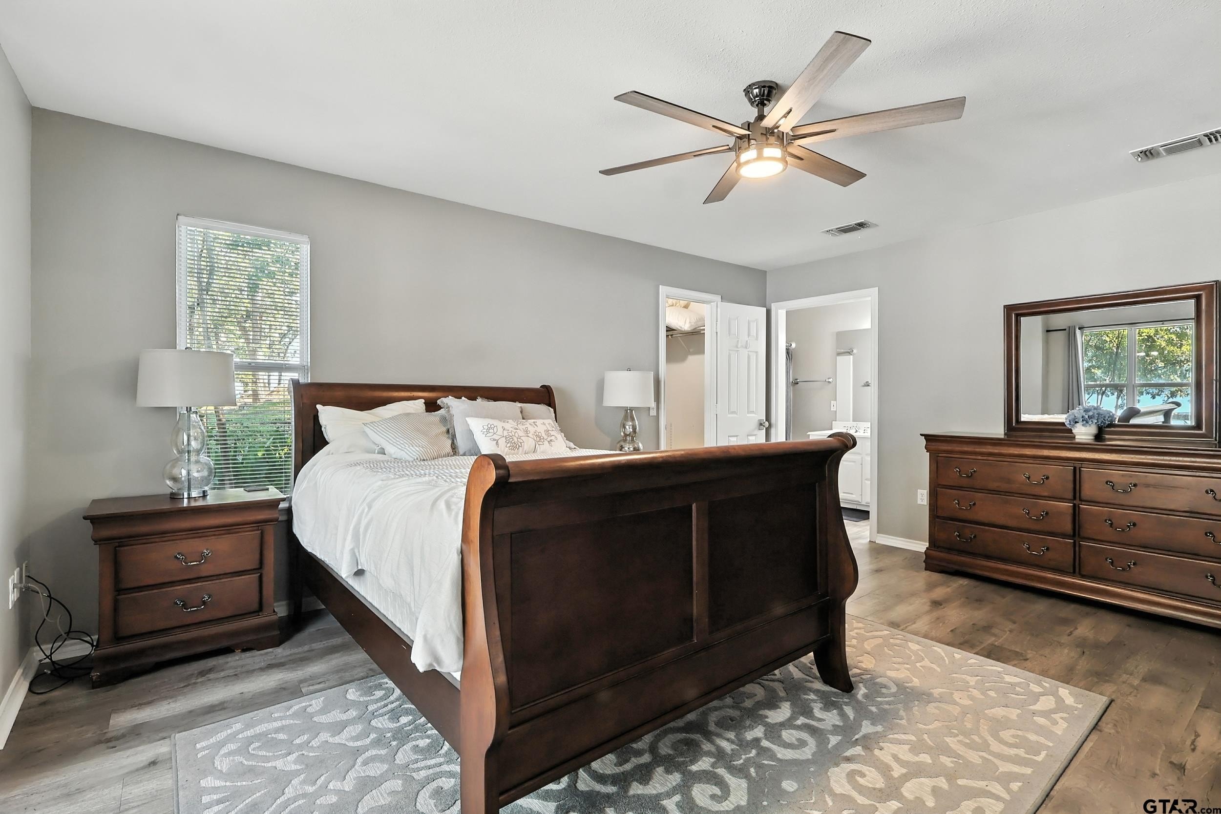 Pittsburg, Texas, 75686, United States, 3 Bedrooms Bedrooms, ,3 BathroomsBathrooms,Residential,For Sale,1977166