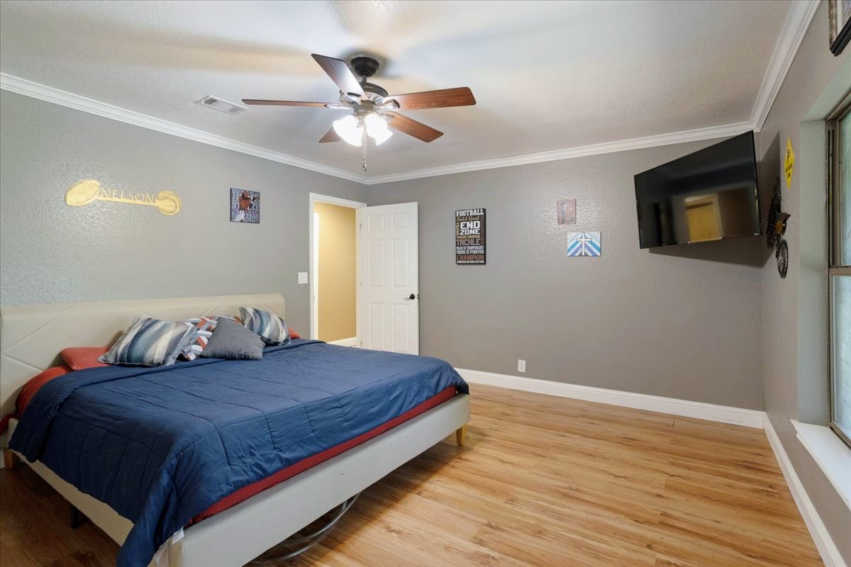 Savoy, Texas, 75479, United States, 3 Bedrooms Bedrooms, ,2 BathroomsBathrooms,Residential,For Sale,1979874