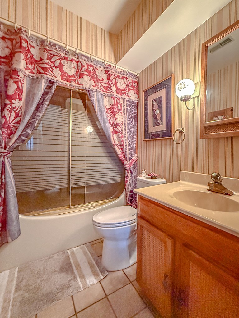 Machipongo, Virginia, 23405, United States, 3 Bedrooms Bedrooms, ,3 BathroomsBathrooms,Residential,For Sale,1796934