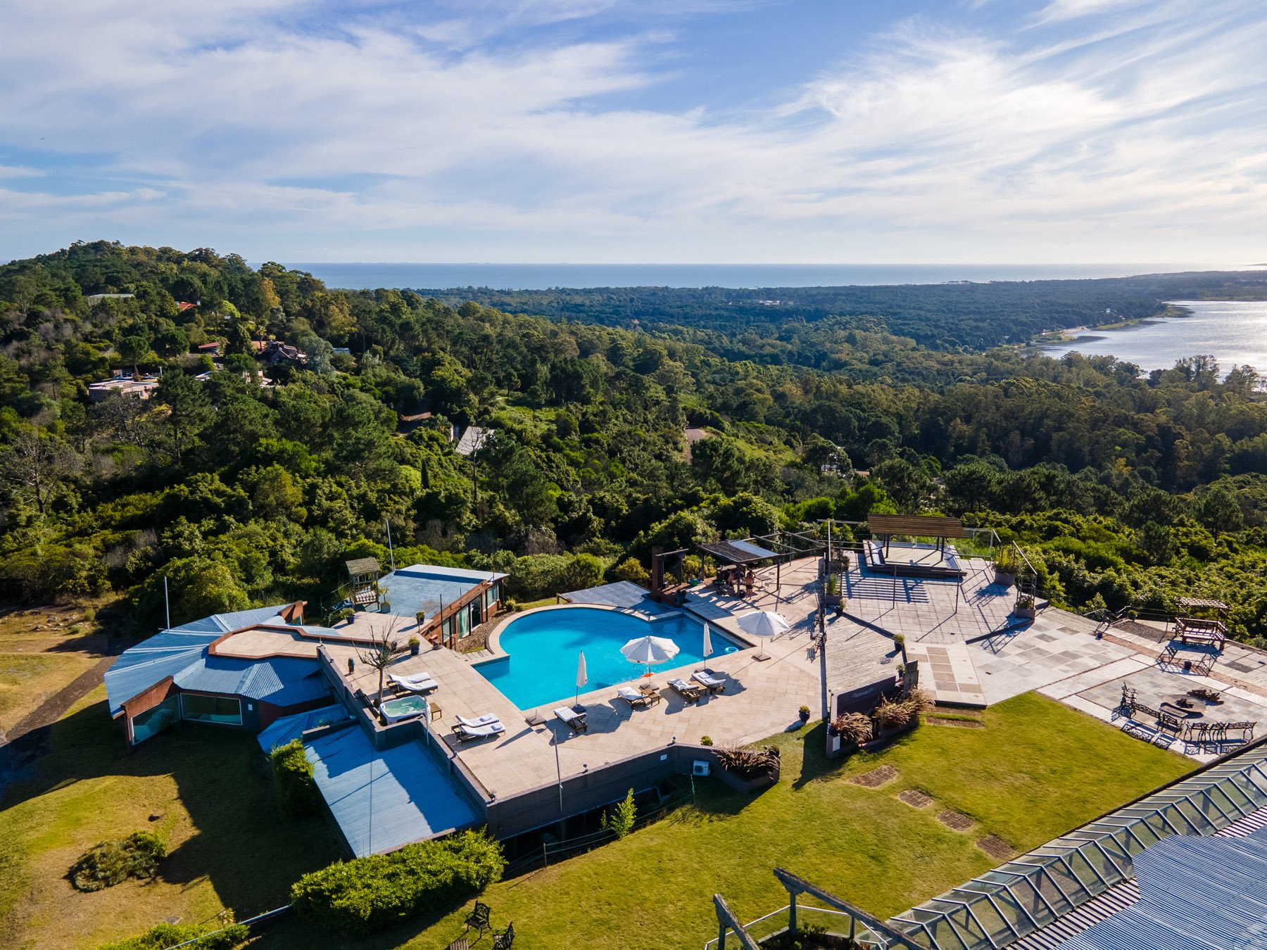  Hotel Las Cumbres: An Iconic Property for Sale - 物件實景