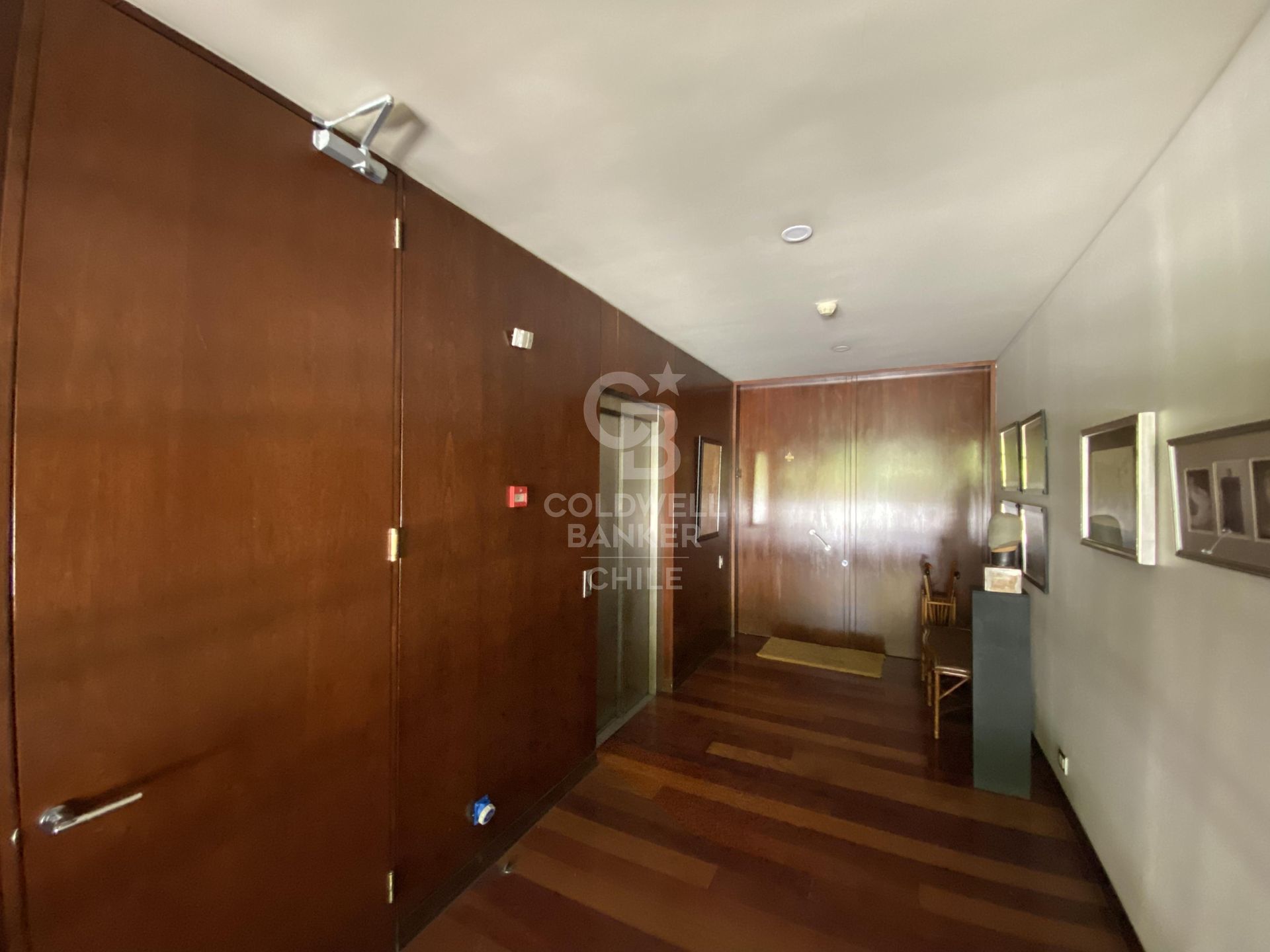 Las Condes, Chile, 5 Bedrooms Bedrooms, ,3 BathroomsBathrooms,Residential,For Sale,1714387