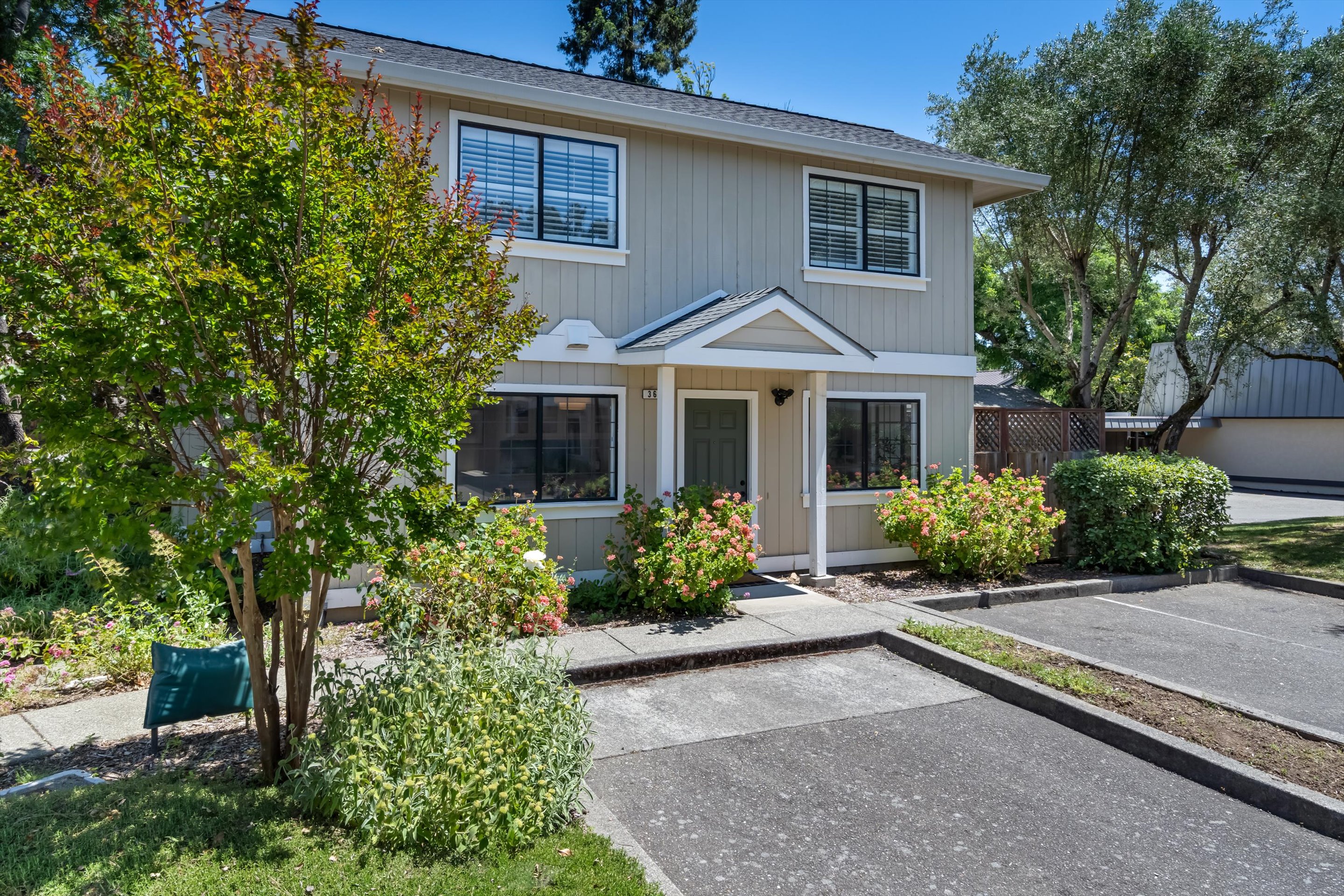  366 Piper Street, Healdsburg, CA 95448 - 物件實景