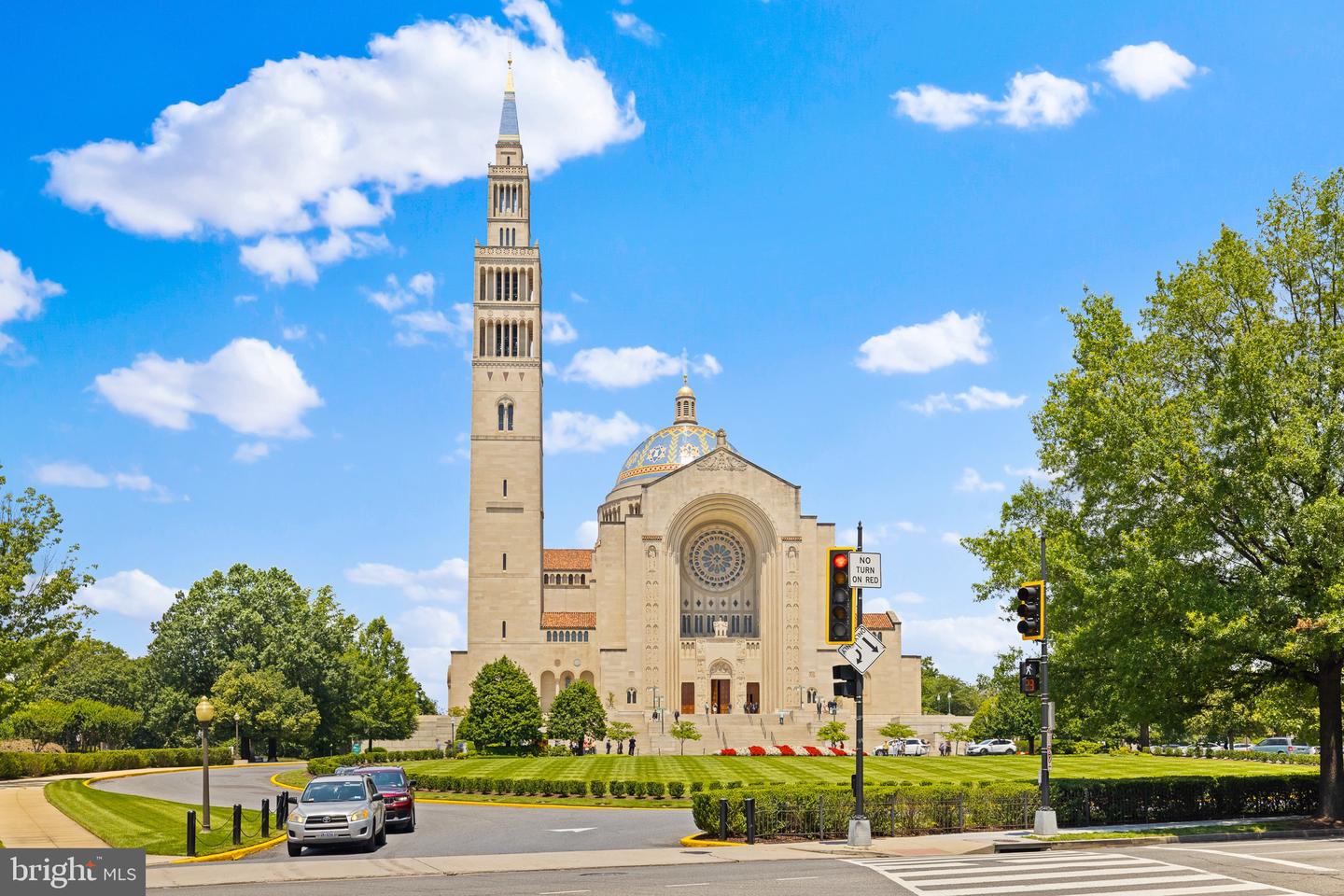 Washington, District of Columbia, 20002, United States, 3 Bedrooms Bedrooms, ,2 BathroomsBathrooms,Residential,For Sale,1964889
