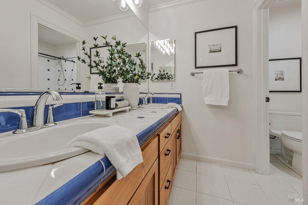 Novato, California, 94949, United States, 5 Bedrooms Bedrooms, ,3 BathroomsBathrooms,Residential,For Sale,1941742