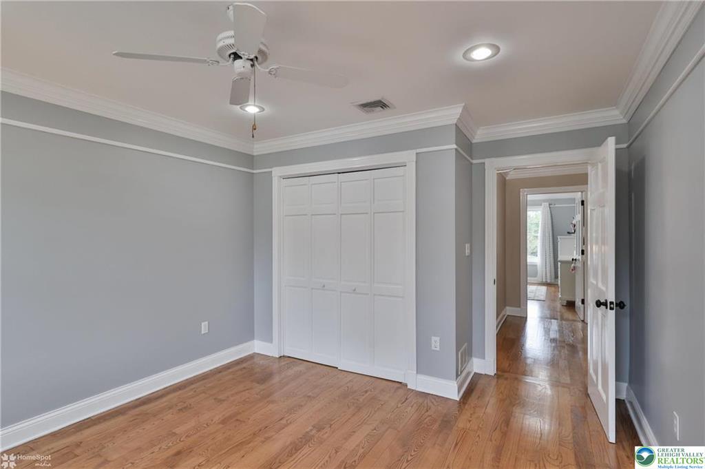 Stroudsburg, Pennsylvania, 18360-6926, United States, 7 Bedrooms Bedrooms, ,4 BathroomsBathrooms,Residential,For Sale,1904497