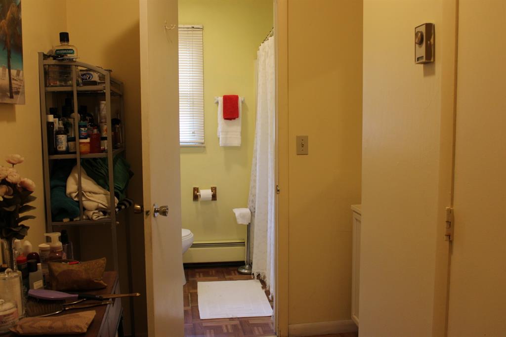 Rhinebeck, New York, 12572, United States, 5 Bedrooms Bedrooms, ,3 BathroomsBathrooms,Residential,For Sale,1982613