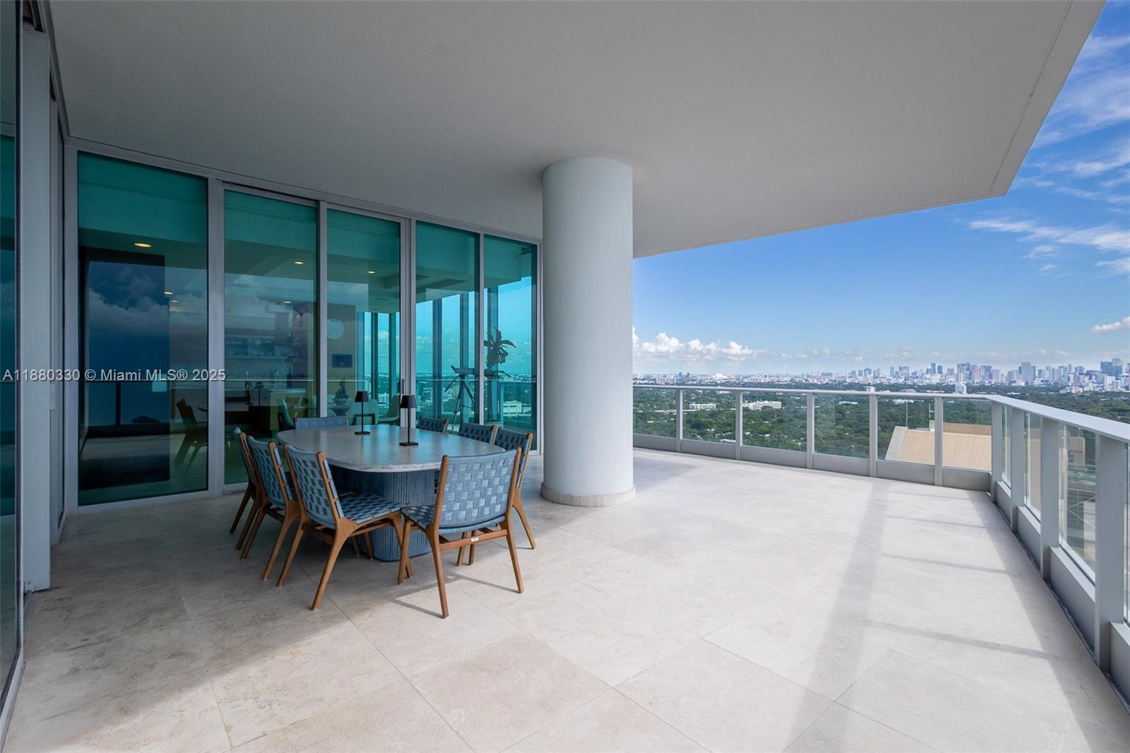 Miami, Florida, 33133, United States, 5 Bedrooms Bedrooms, ,8 BathroomsBathrooms,Residential,For Sale,1965066