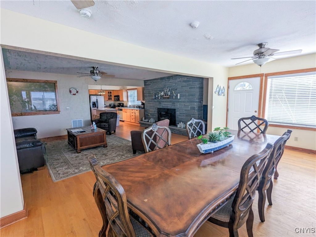 Sylvan Beach, New York, 13157, United States, 4 Bedrooms Bedrooms, ,2 BathroomsBathrooms,Residential,For Sale,1988028