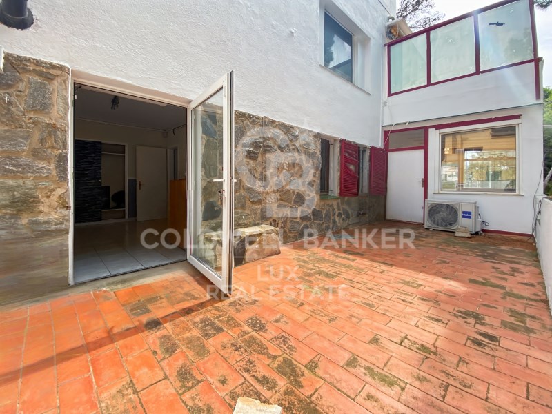 Roses, Catalonia, ES, 4 Bedrooms Bedrooms, ,2 BathroomsBathrooms,Residential,For Sale,1932080