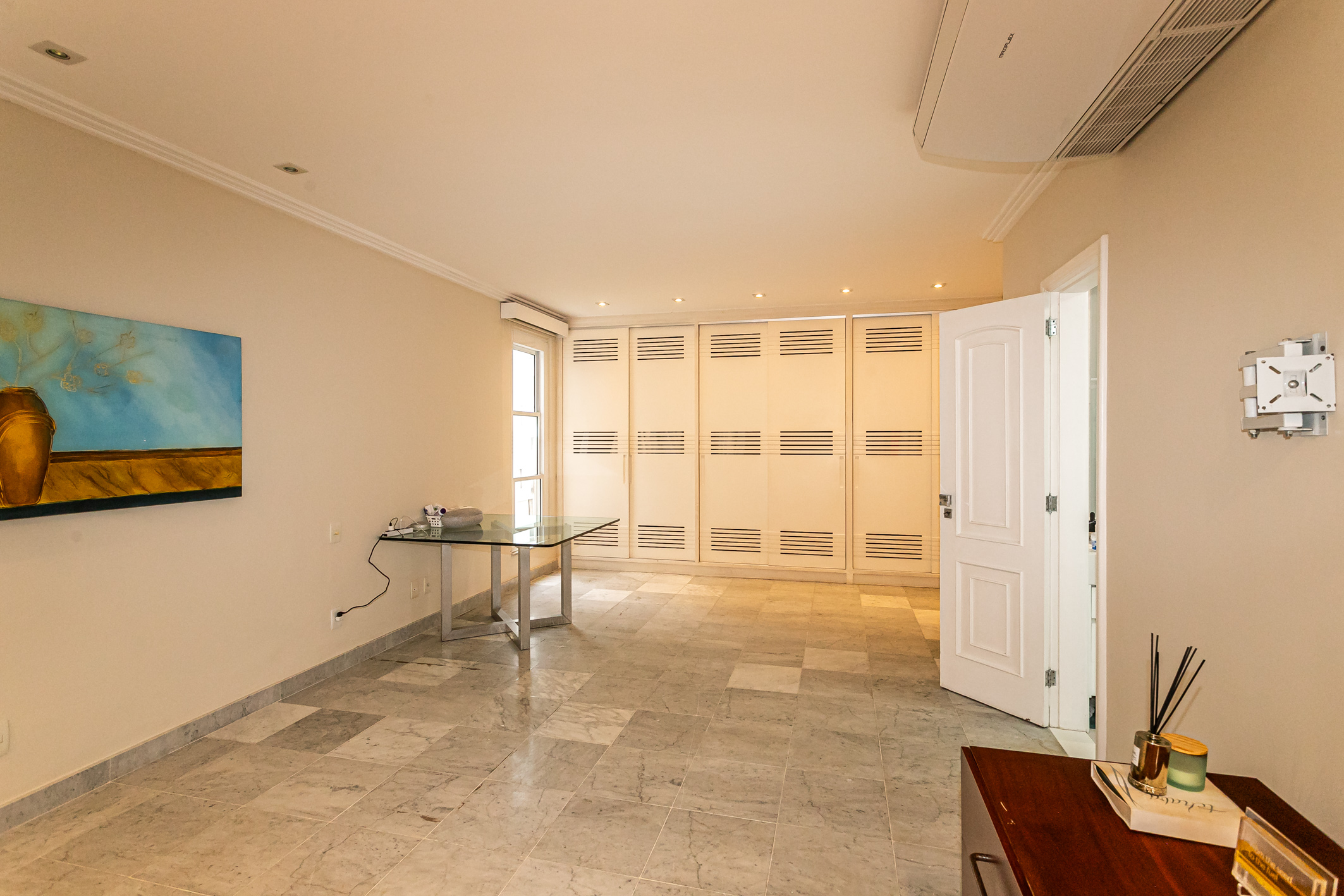  Linear apartment with breathtaking ocean views in prime Ipanema location - 物件實景