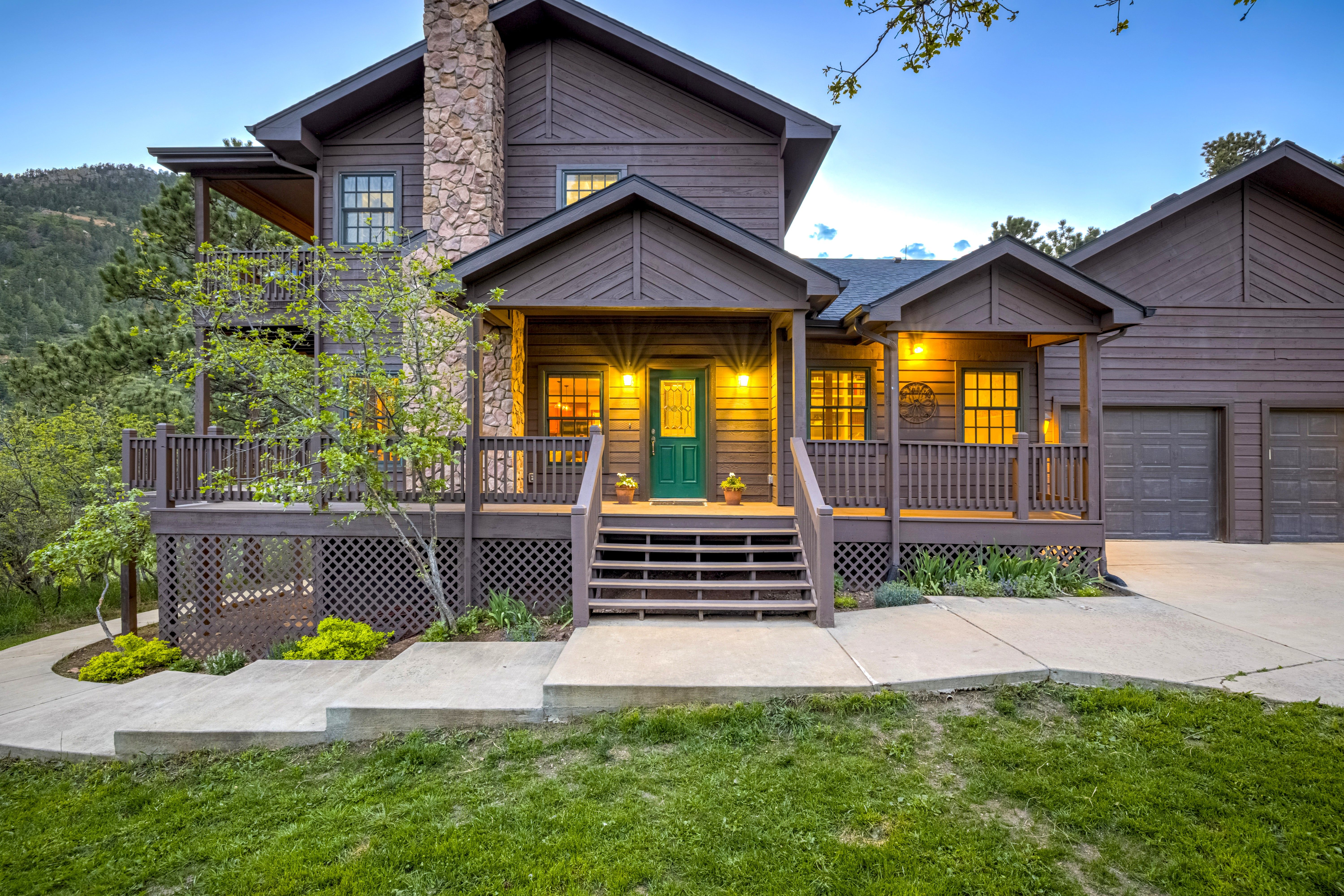  Custom Mountain Home Perfectly Positioned on the Sunny Side of Cascade - 物件實景