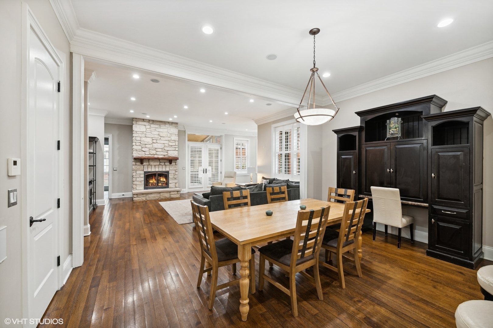 1515 N North Park Avenue, Chicago, Illinois, 60610, United States, 7 Bedrooms Bedrooms, ,6 BathroomsBathrooms,Residential,For Sale,1515 N North Park Avenue,1247727