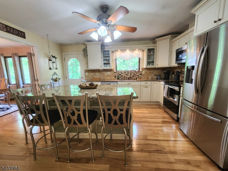 Montville Twp., New Jersey, 07082-1432, United States, 5 Bedrooms Bedrooms, ,3 BathroomsBathrooms,Residential,For Sale,2048009