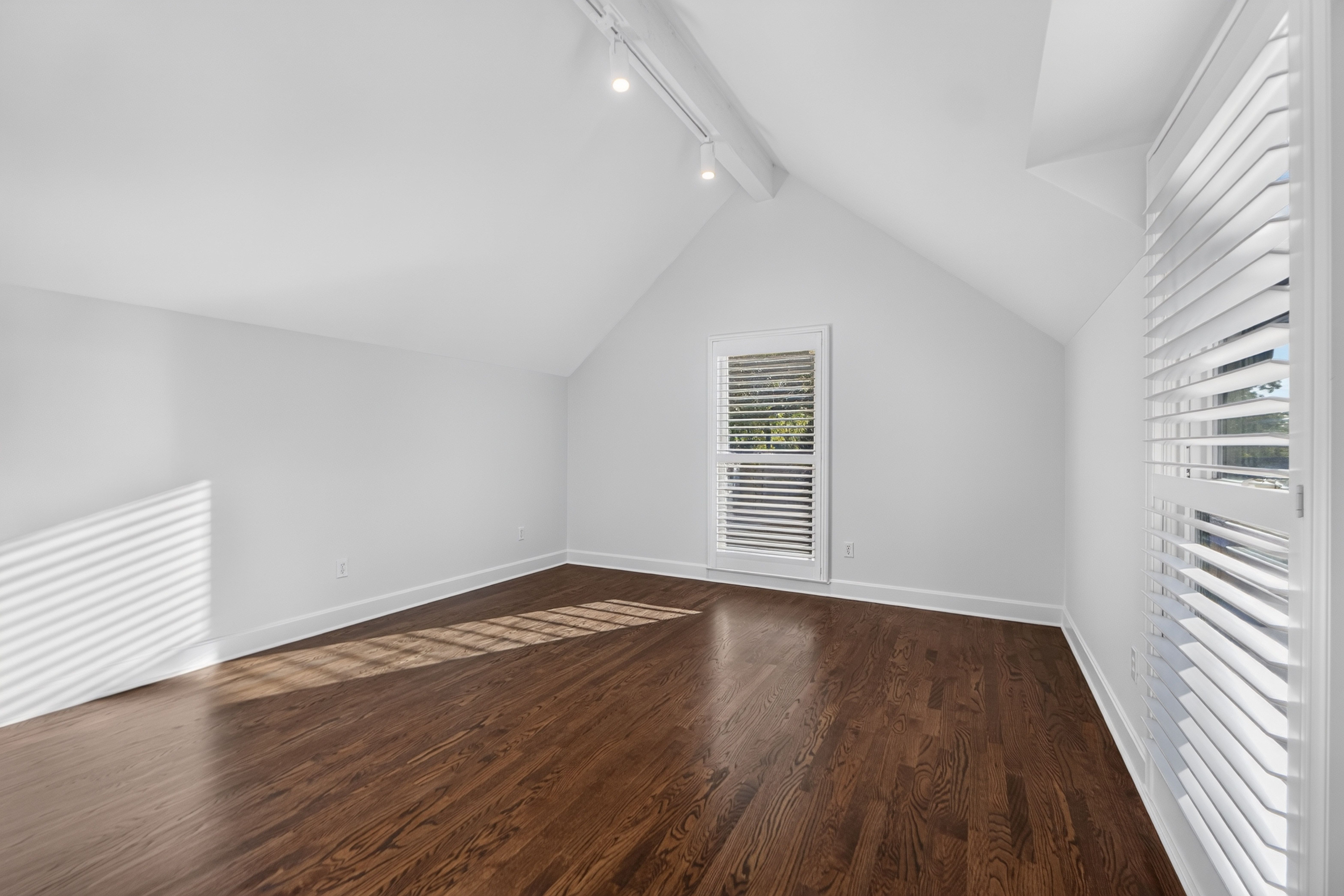  7904 Bristol Court, Prairie Village, KS 66208 - 物件實景