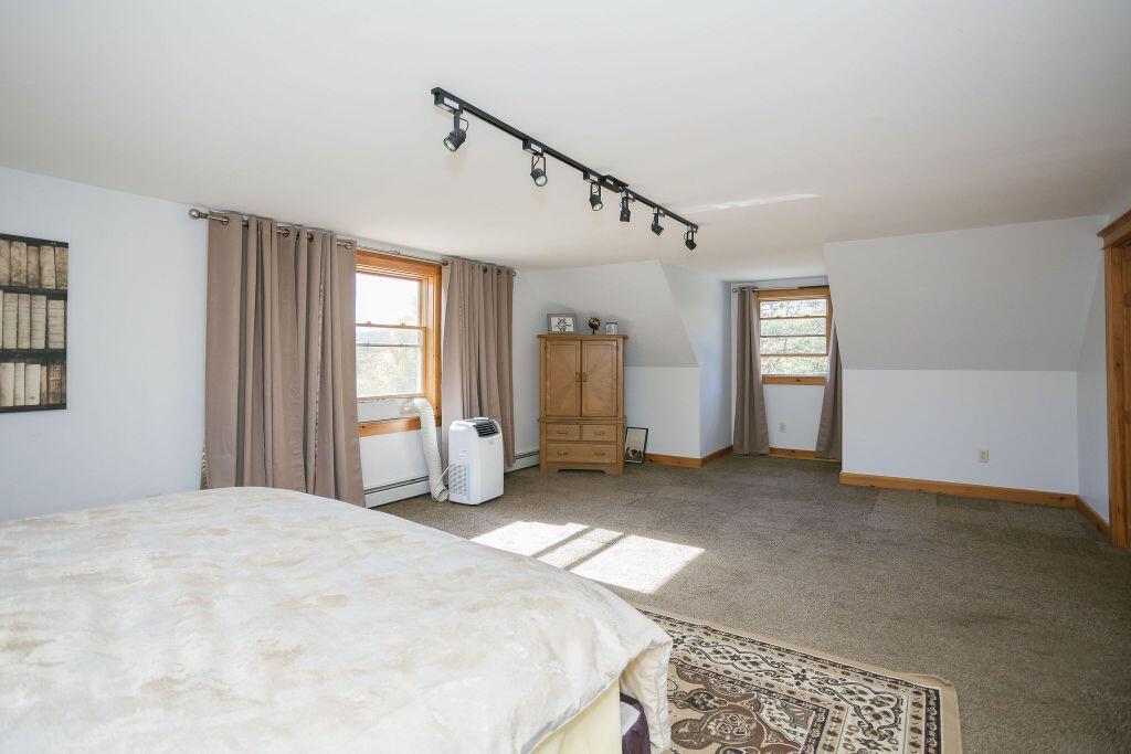 Jay, Maine, 04239, United States, 4 Bedrooms Bedrooms, ,3 BathroomsBathrooms,Residential,For Sale,1954491