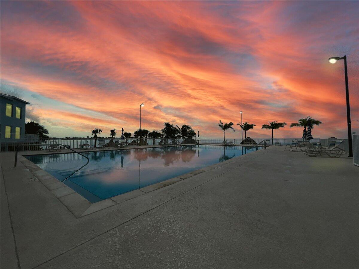 MARATHON, Florida, 33050, United States, 1 Bedroom Bedrooms, ,2 BathroomsBathrooms,Residential,For Sale,1906837