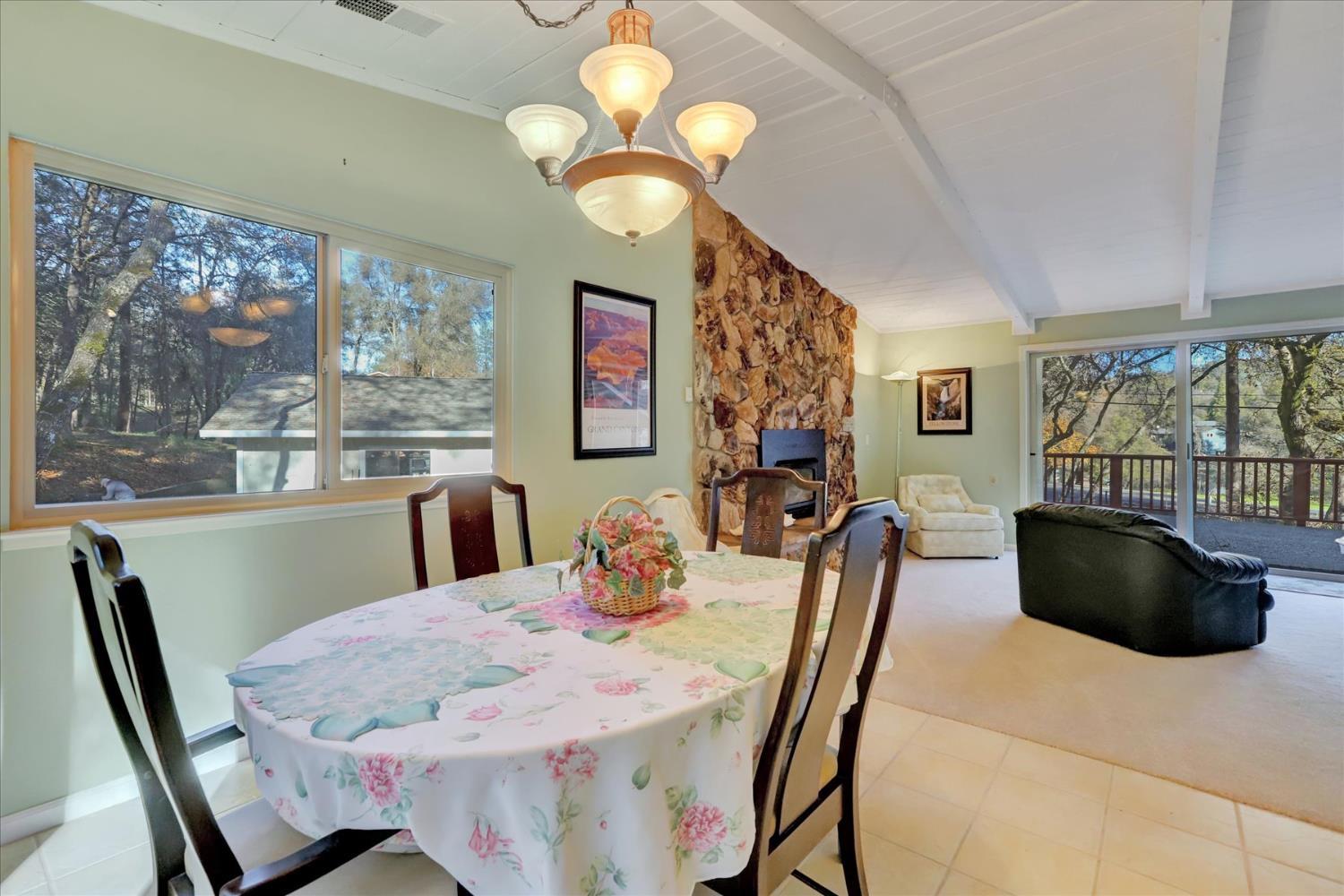 Penn Valley, California, 95946, United States, 3 Bedrooms Bedrooms, ,3 BathroomsBathrooms,Residential,For Sale,2000510