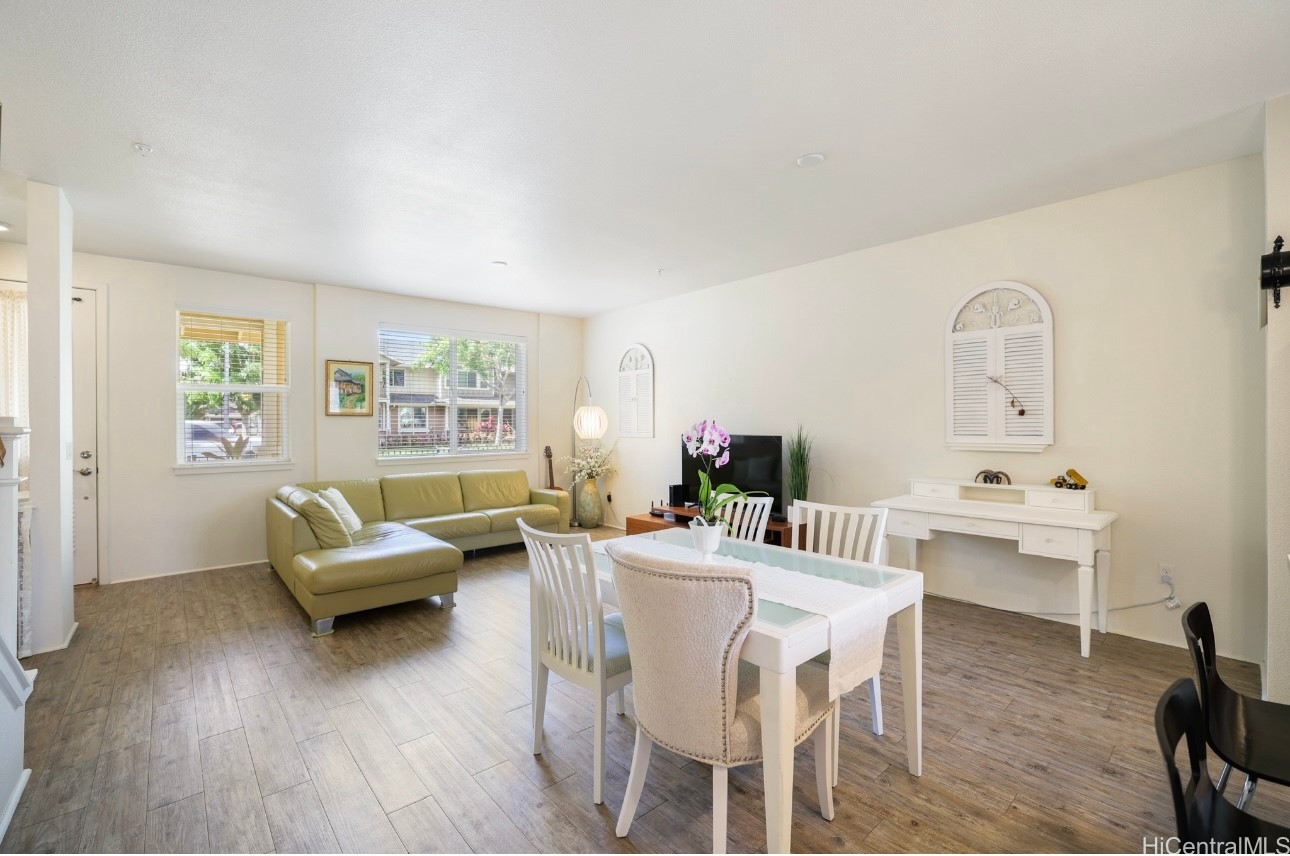 Kapolei, Hawaii, 96707, United States, 2 Bedrooms Bedrooms, ,3 BathroomsBathrooms,Residential,For Sale,1947306