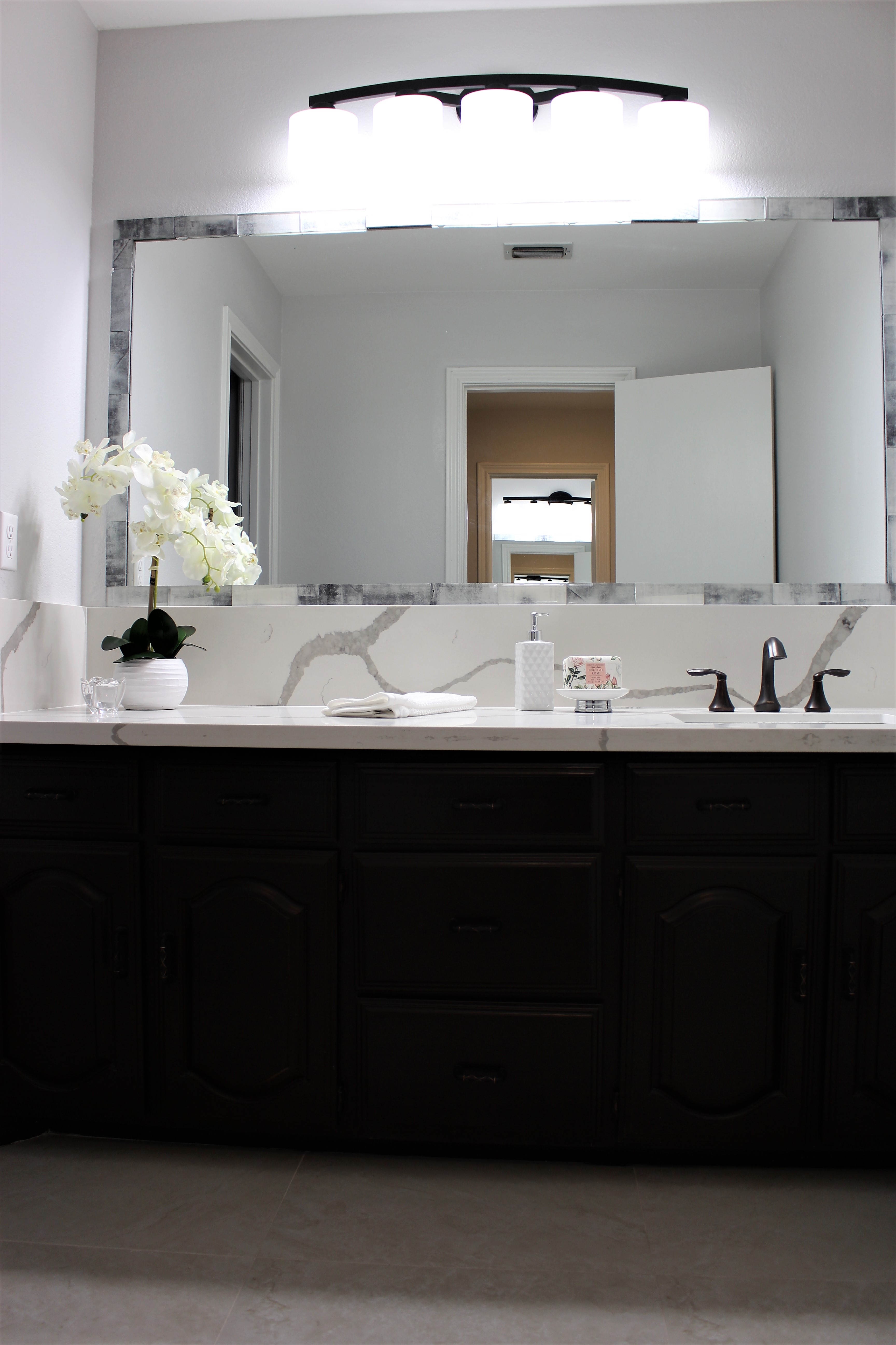 McAllen, Texas, 78504, United States, 7 Bedrooms Bedrooms, ,7 BathroomsBathrooms,Residential,For Sale,1916875