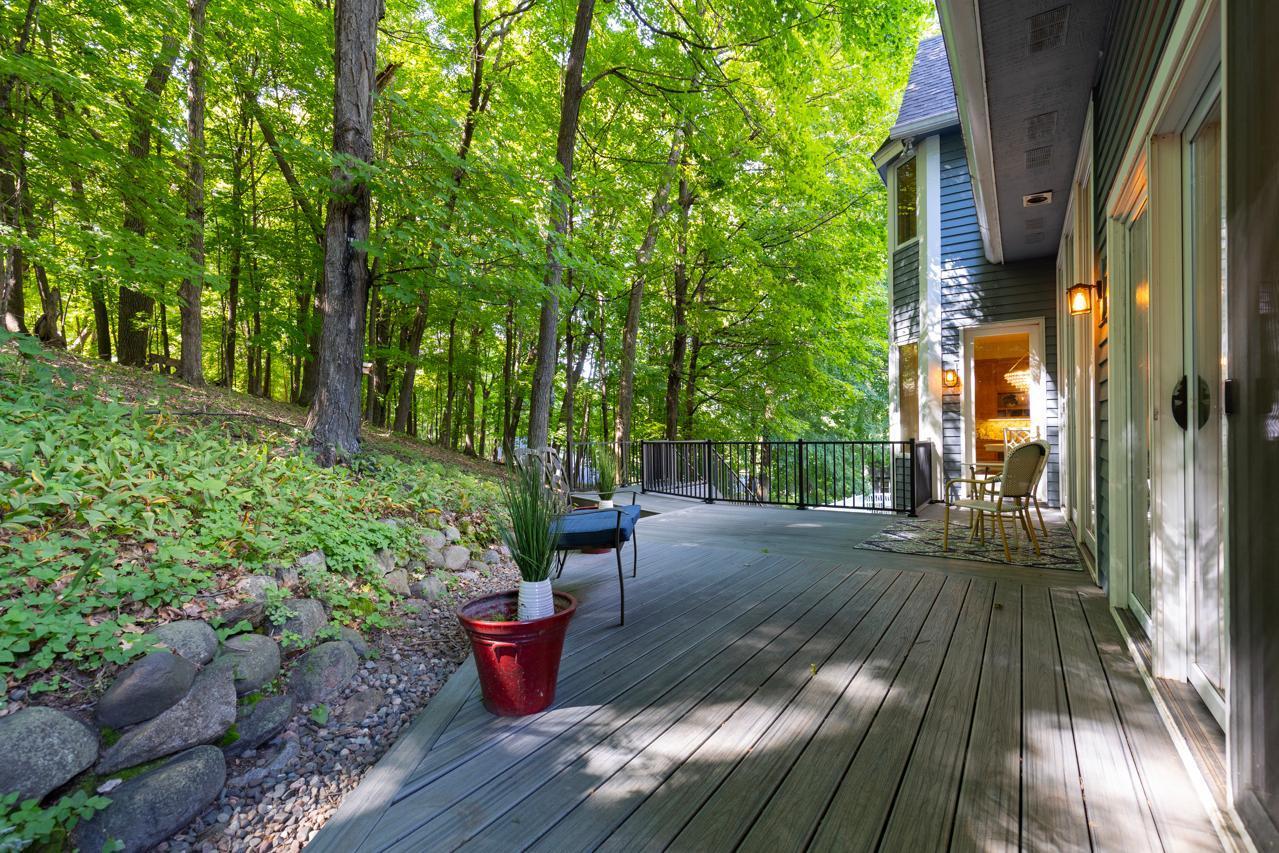 Chanhassen, Minnesota, 55317, United States, 5 Bedrooms Bedrooms, ,3 BathroomsBathrooms,Residential,For Sale,1926226