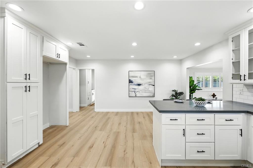 Paramount, California, 90723, United States, 4 Bedrooms Bedrooms, ,2 BathroomsBathrooms,Residential,For Sale,1935731