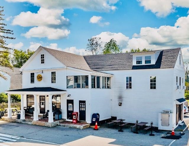 Gilford, New Hampshire, 03249, United States, 4 Bedrooms Bedrooms, ,2 BathroomsBathrooms,Residential,For Sale,1875649
