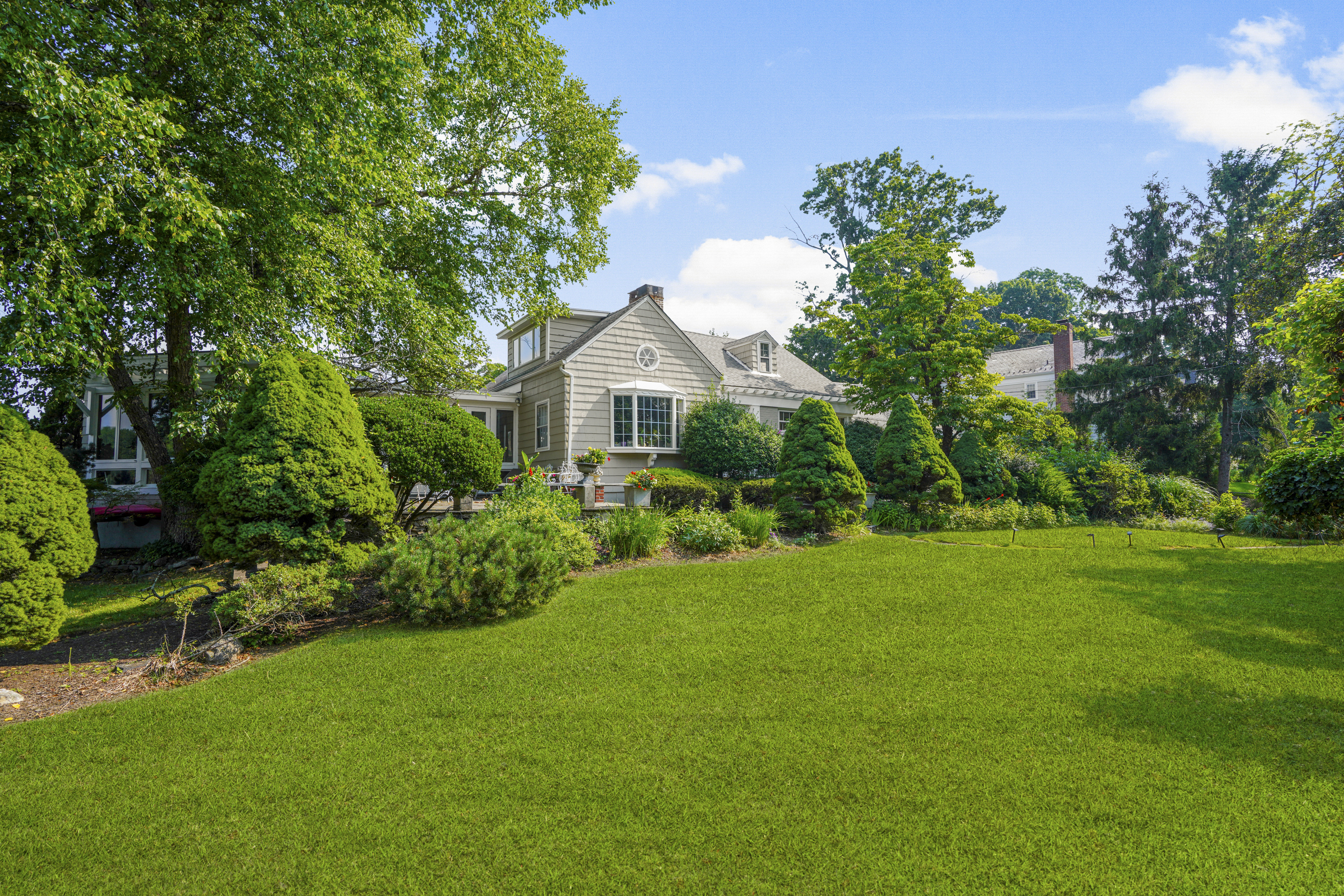  Larchmont Manor Cottage - 物件實景