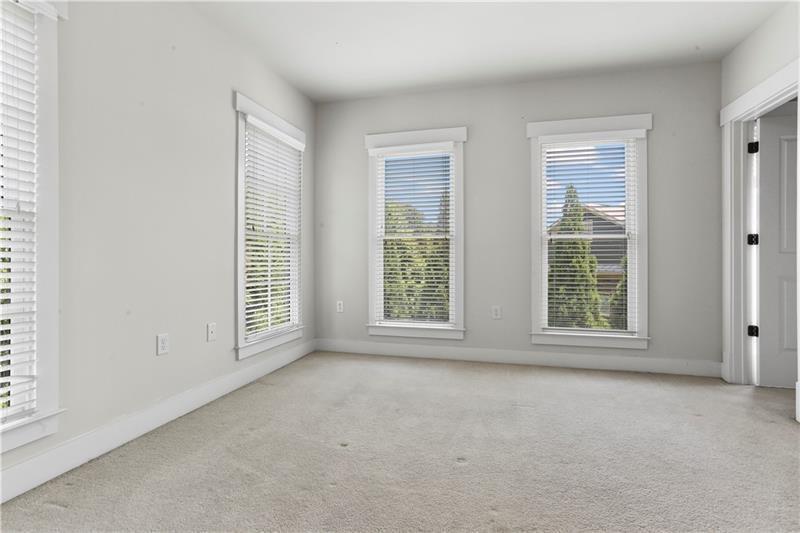 Atlanta, Georgia, 30339, United States, 4 Bedrooms Bedrooms, ,5 BathroomsBathrooms,Residential,For Sale,1760221