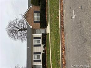 Amityville, New York, 11701, United States, 2 Bedrooms Bedrooms, ,2 BathroomsBathrooms,Residential,For Sale,2002636