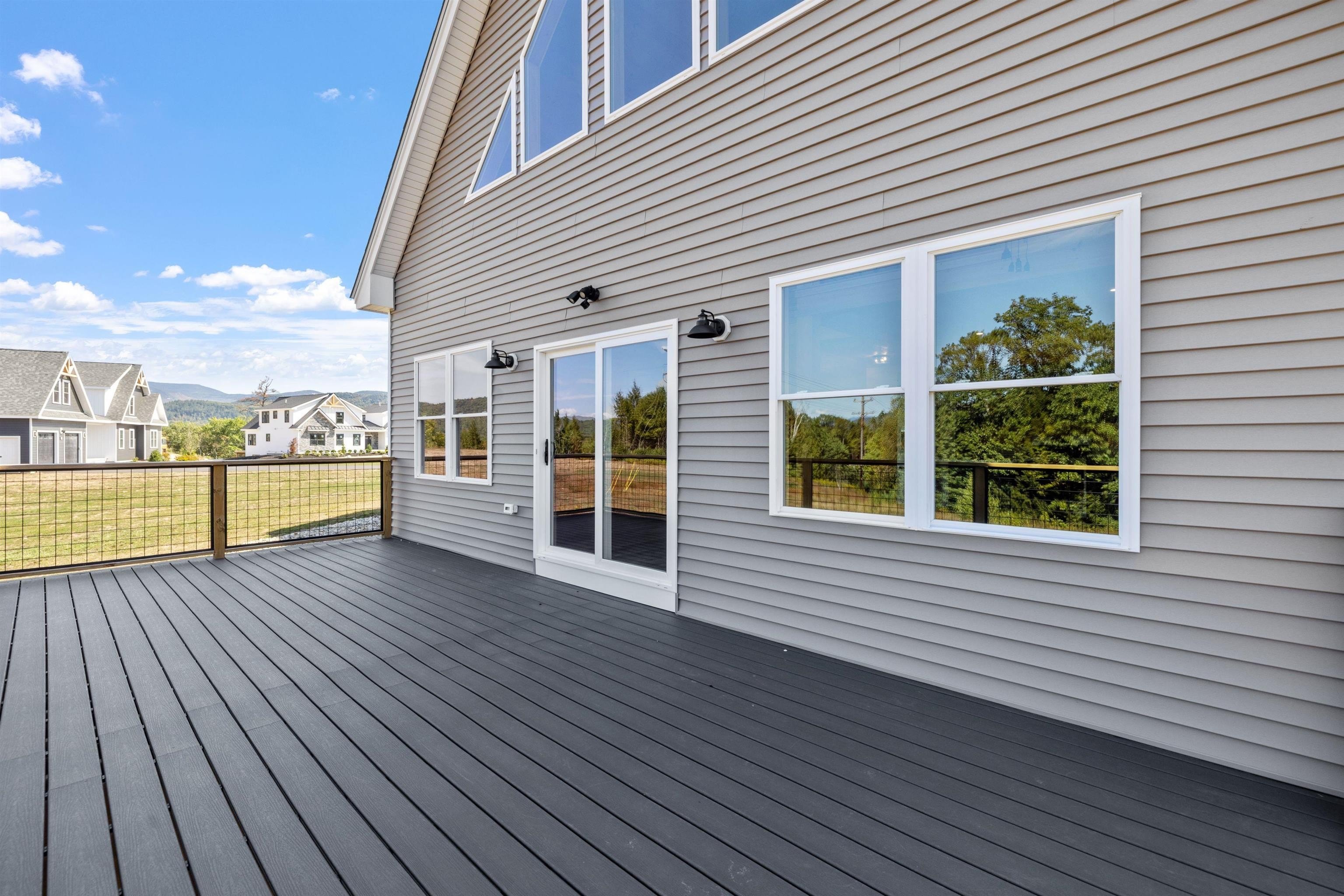 Thornton, New Hampshire, 03285, United States, 3 Bedrooms Bedrooms, ,3 BathroomsBathrooms,Residential,For Sale,1974292