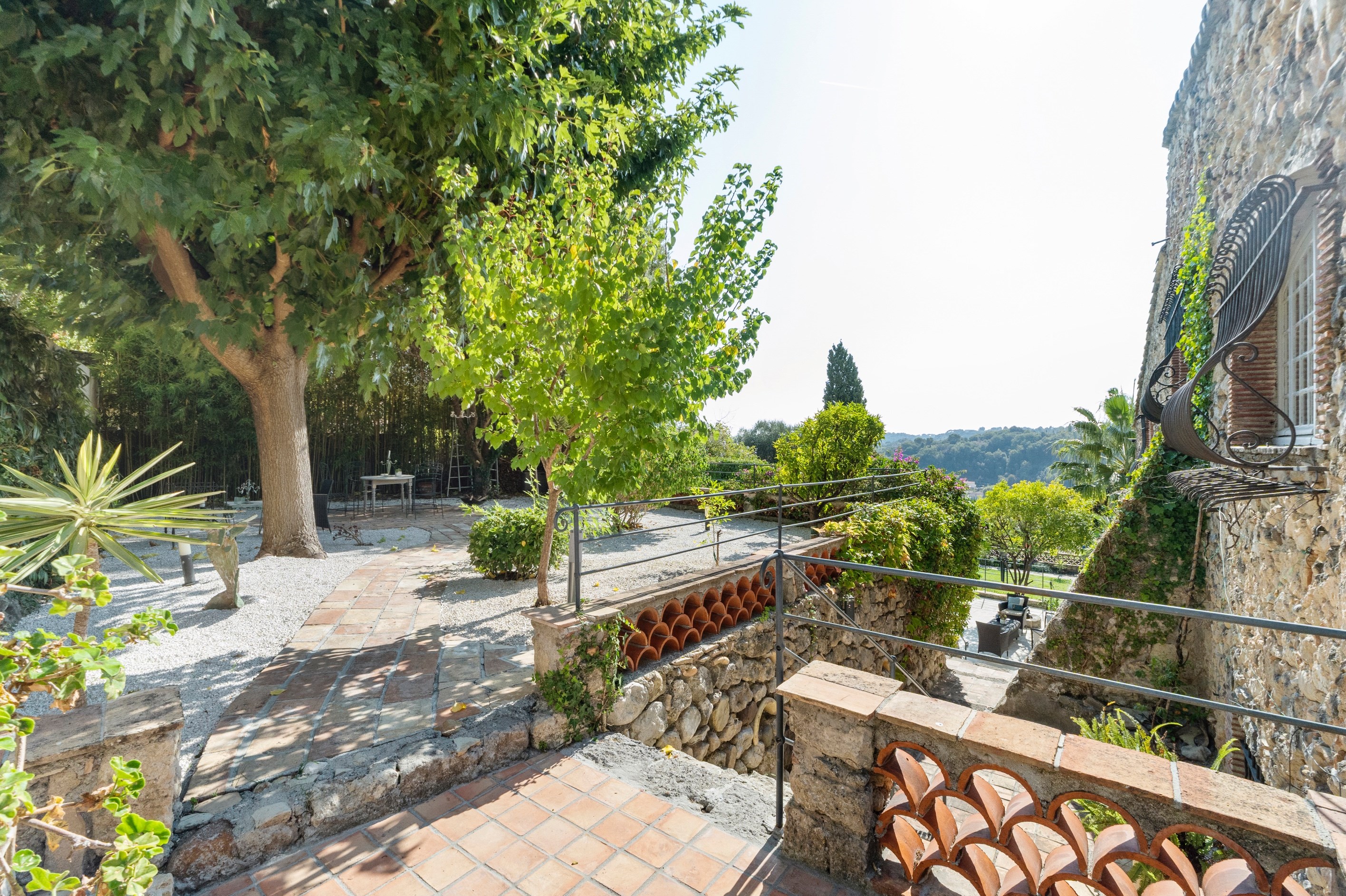  Exceptional stone bastide in Biot with pool and sea views - 物件實景