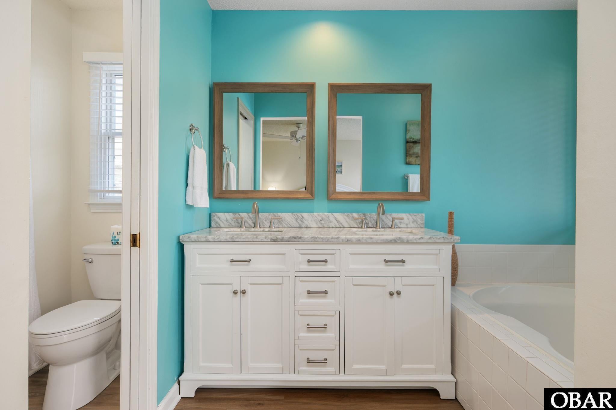 Corolla, North Carolina, 27927, United States, 3 Bedrooms Bedrooms, ,3 BathroomsBathrooms,Residential,For Sale,2013258