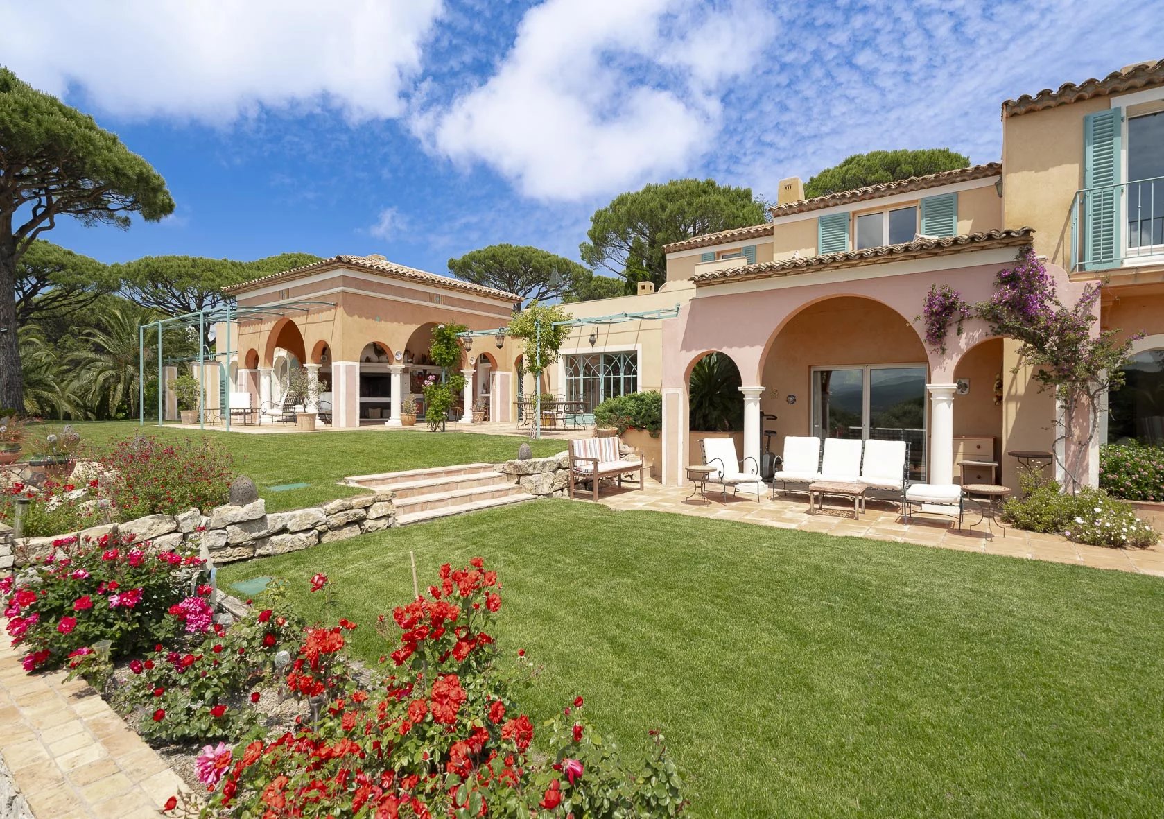 Saint-Tropez, Provence-Alpes-Côte d’Azur, 83990, FR, 6 Bedrooms Bedrooms, ,10 BathroomsBathrooms,Residential,For Sale,1656229