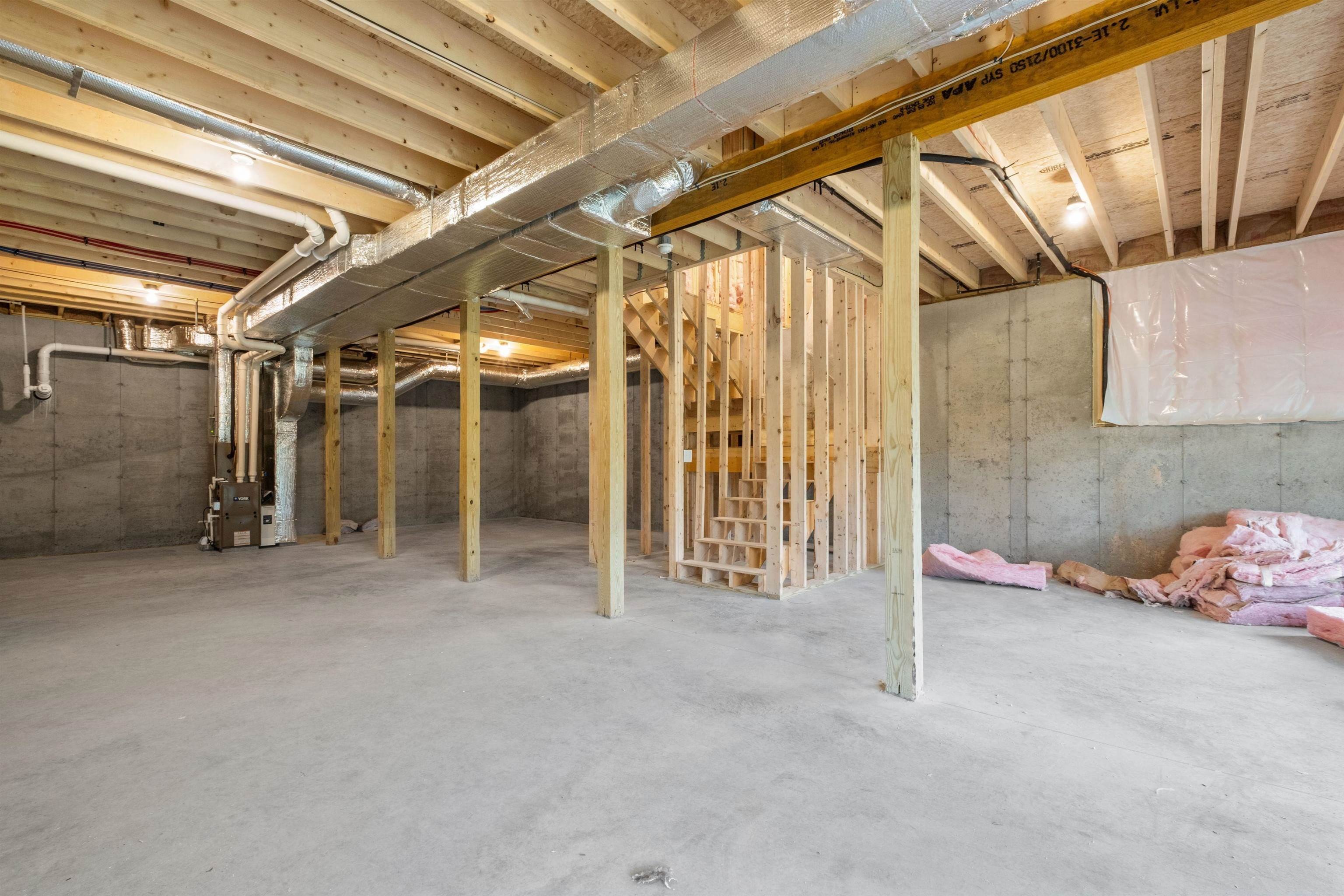 Thornton, New Hampshire, 03285, United States, 3 Bedrooms Bedrooms, ,3 BathroomsBathrooms,Residential,For Sale,1974297