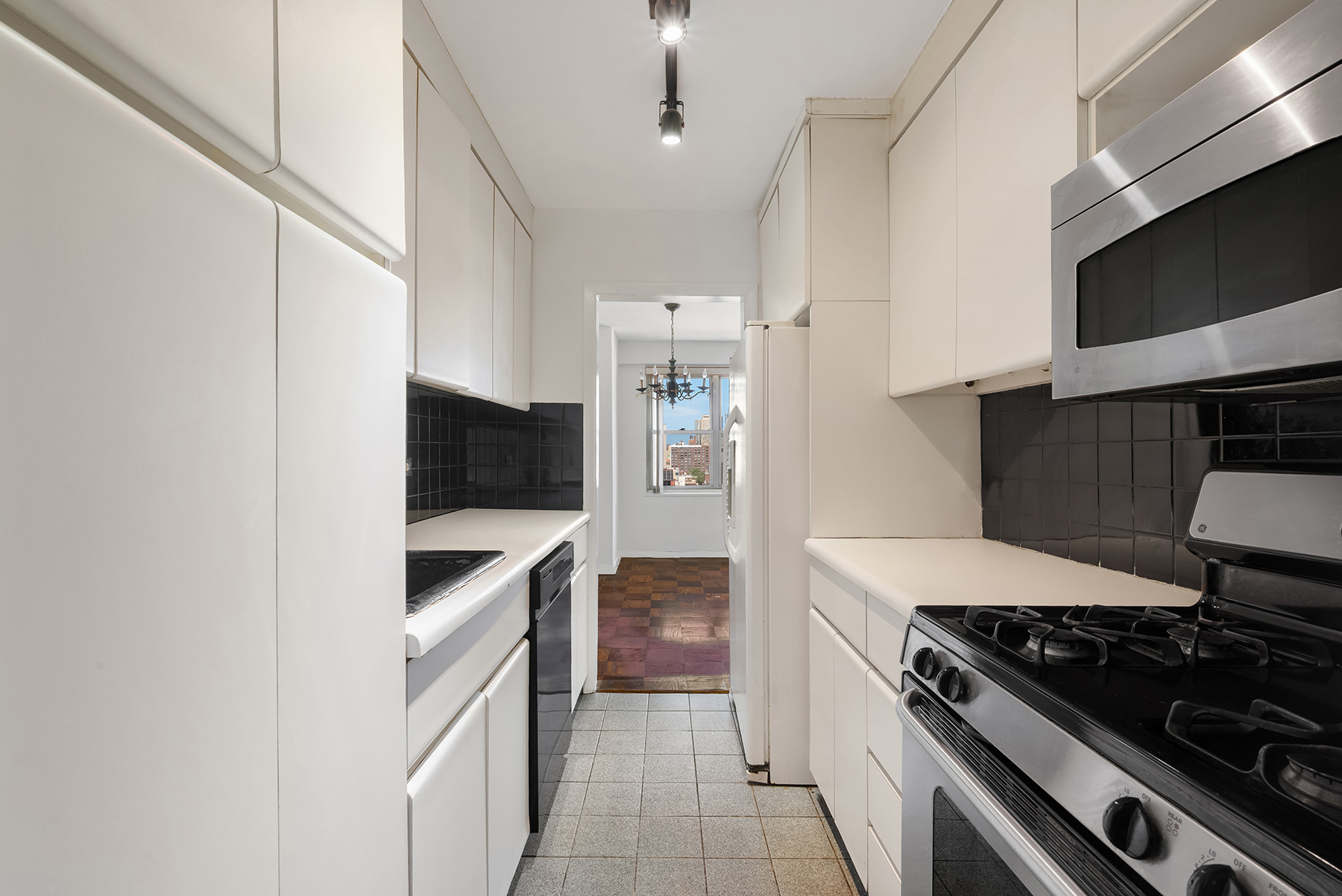  420 East 72nd Street - 物件實景