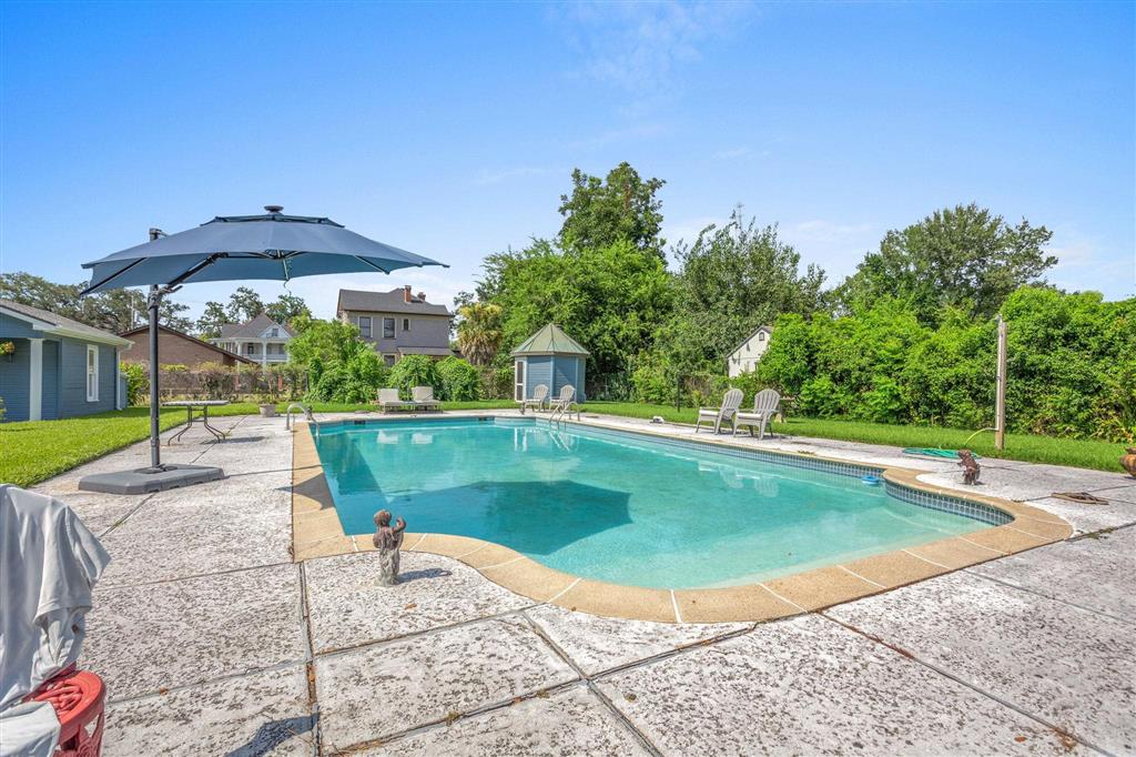 Lake Charles, Louisiana, 70601, United States, 4 Bedrooms Bedrooms, ,4 BathroomsBathrooms,Residential,For Sale,1977603