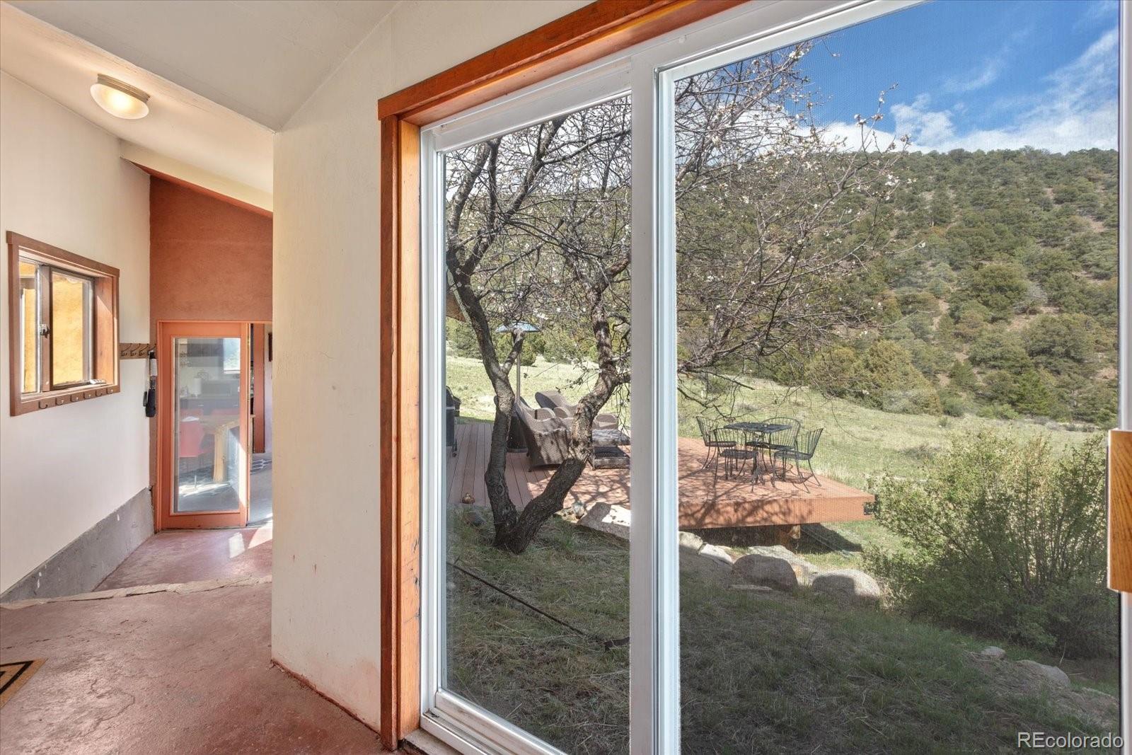Salida, Colorado, 81201, United States, 2 Bedrooms Bedrooms, ,1 BathroomBathrooms,Residential,For Sale,1873658