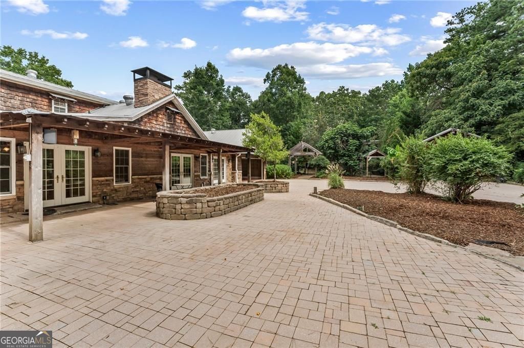 Mableton, Georgia, 30126, United States, 3 Bedrooms Bedrooms, ,4 BathroomsBathrooms,Residential,For Sale,1922554