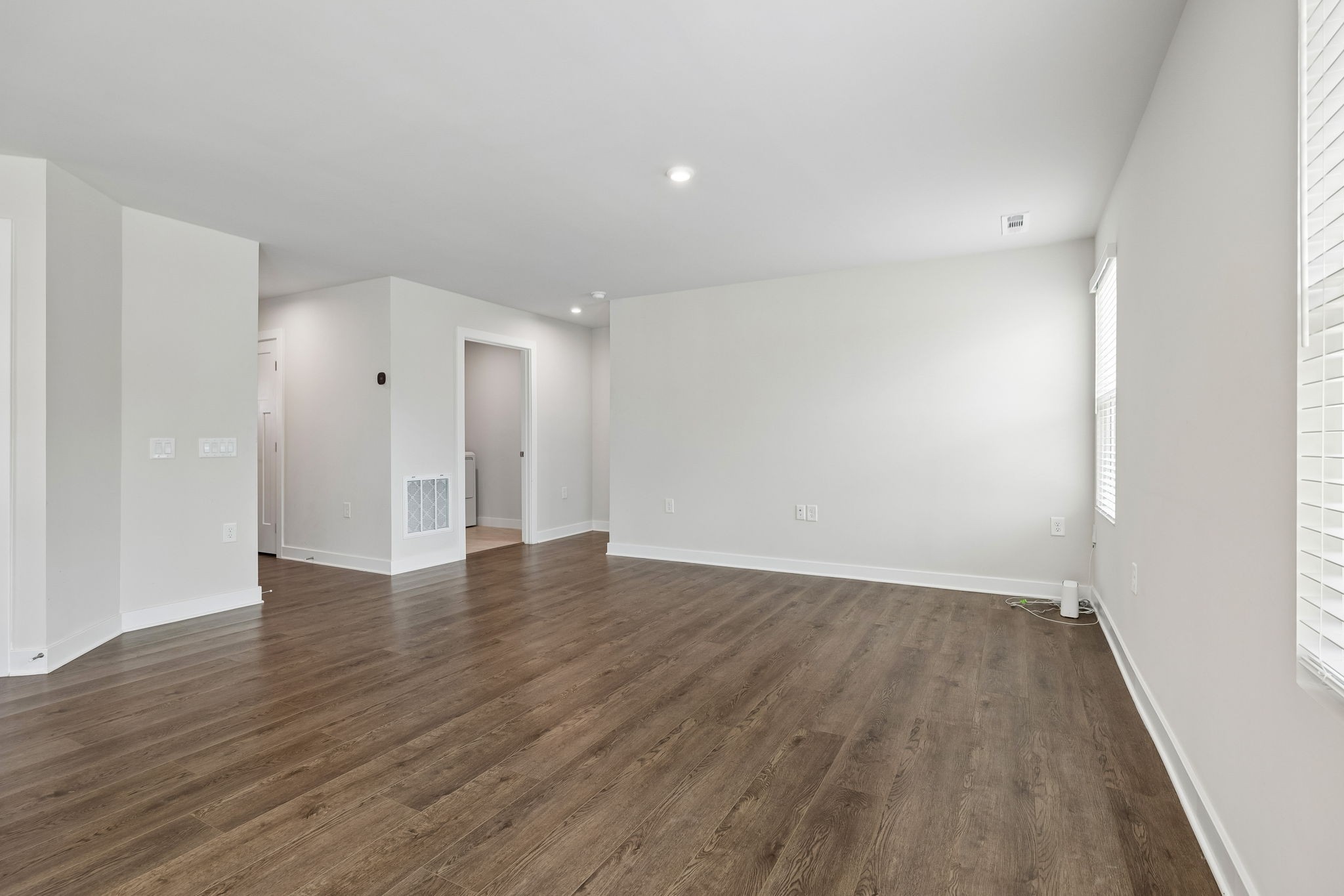  616 Streamview Dr, White House, TN, 37188 - 物件實景