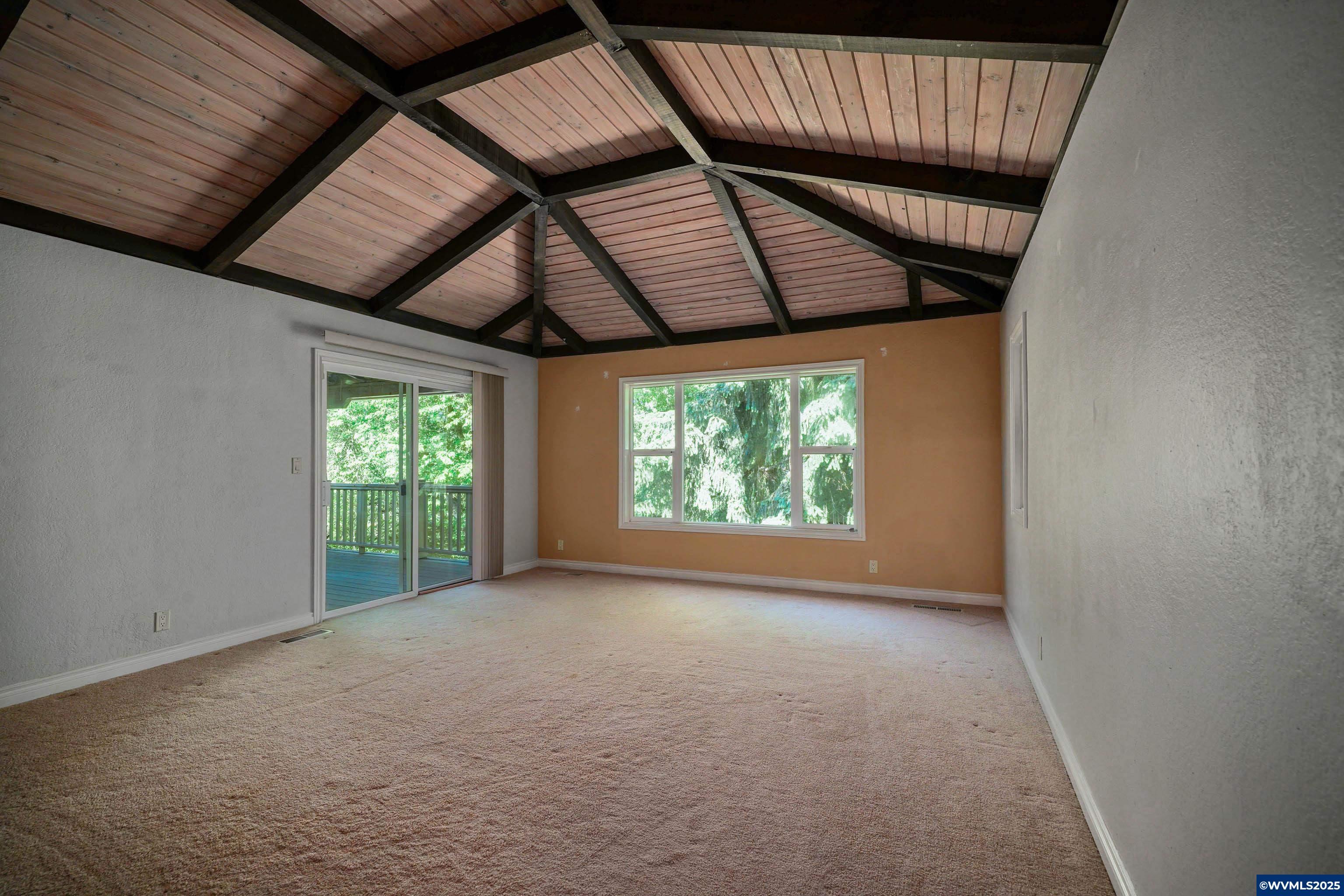 Salem, Oregon, 97304, United States, 3 Bedrooms Bedrooms, ,3 BathroomsBathrooms,Residential,For Sale,1826833