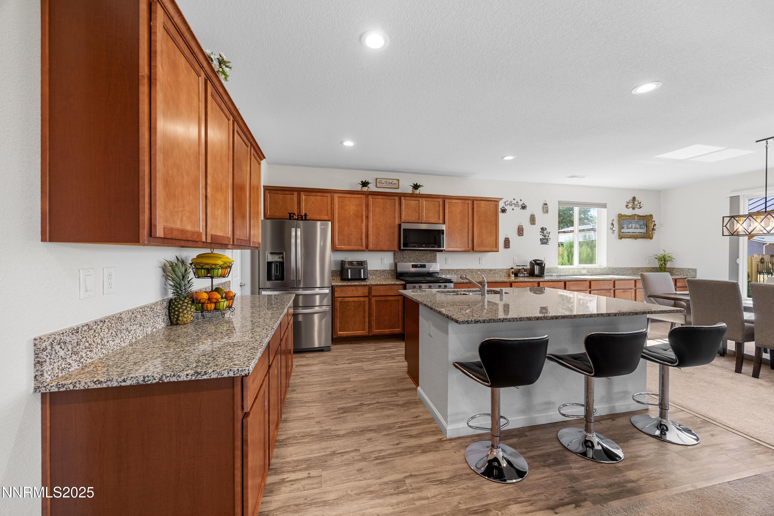 Sparks, Nevada, 89436, United States, 5 Bedrooms Bedrooms, ,4 BathroomsBathrooms,Residential,For Sale,1908549