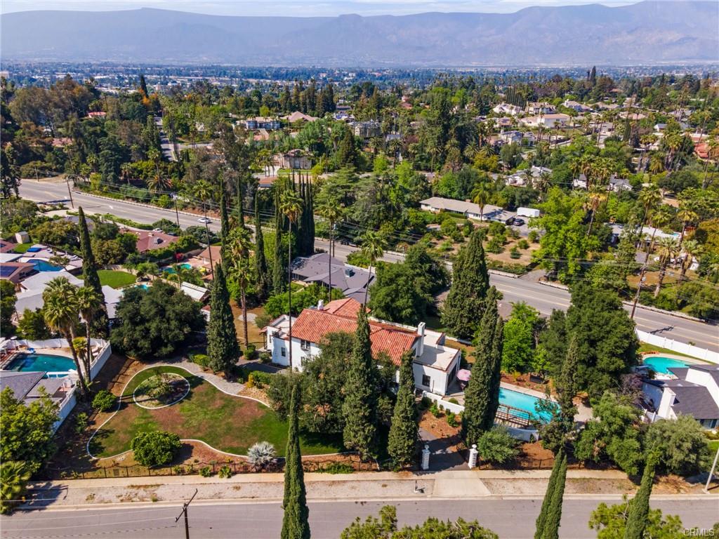 Redlands, California, 92373, United States, 5 Bedrooms Bedrooms, ,4 BathroomsBathrooms,Residential,For Sale,1810586