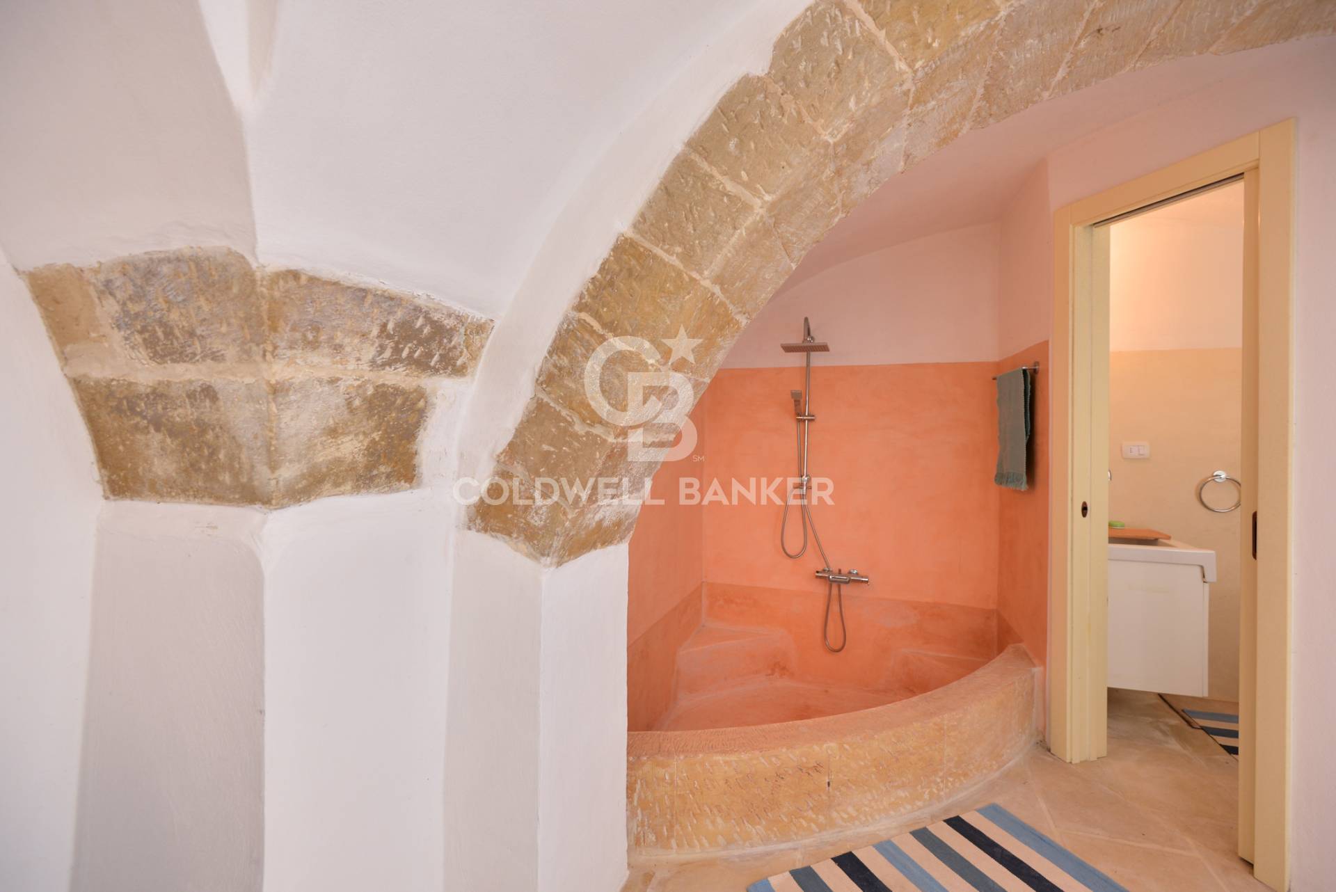 Sanarica, Lecce, 73030, IT, 4 Bedrooms Bedrooms, ,5 BathroomsBathrooms,Residential,For Sale,1818232