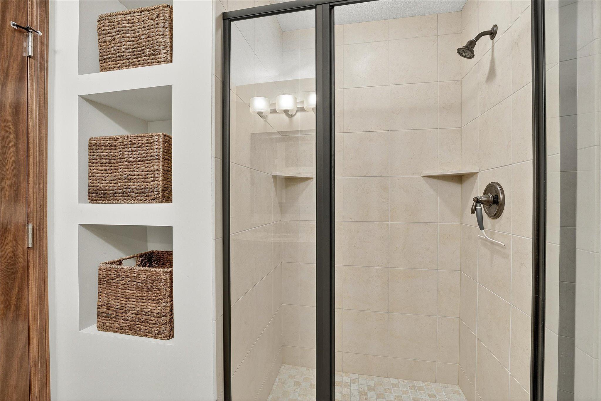 Medina, Minnesota, 55340, United States, 5 Bedrooms Bedrooms, ,3 BathroomsBathrooms,Residential,For Sale,1989034